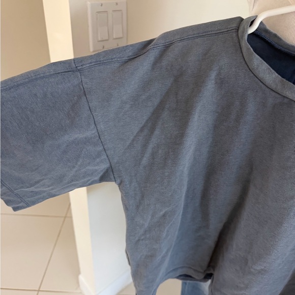 The Giving Movement Oversized  High Neck blue T-shirt Unisex Size S Cropped - Picture 4 of 11